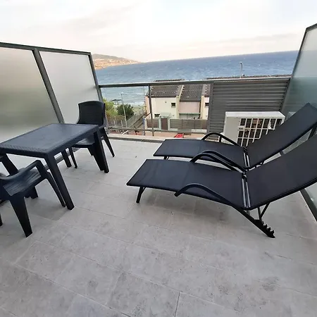 アパート Terrazza Sul Mare サンレモ